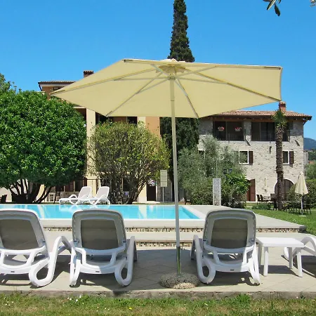 Casa Rustico 122s * Garda (Verona)