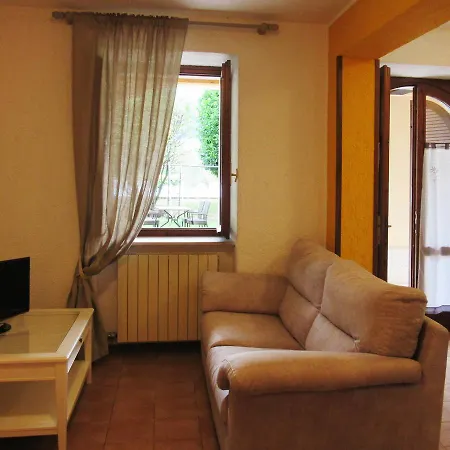 Casa Rustico 122s * Garda (Verona)